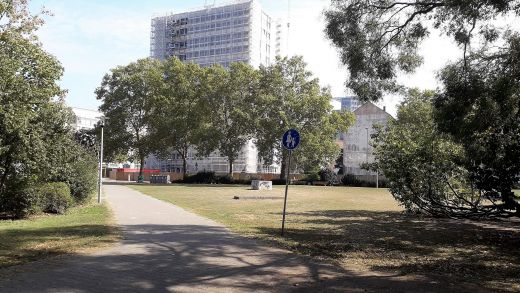 Der Park an der Kunsthalle mittags um 13.00 Uhr